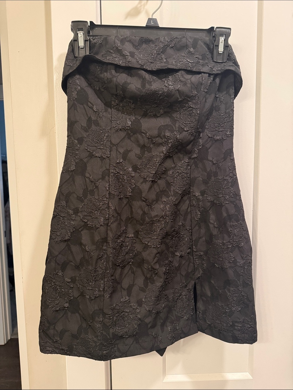 Cotton Candy LA Black Strapless Floral Lace Romper